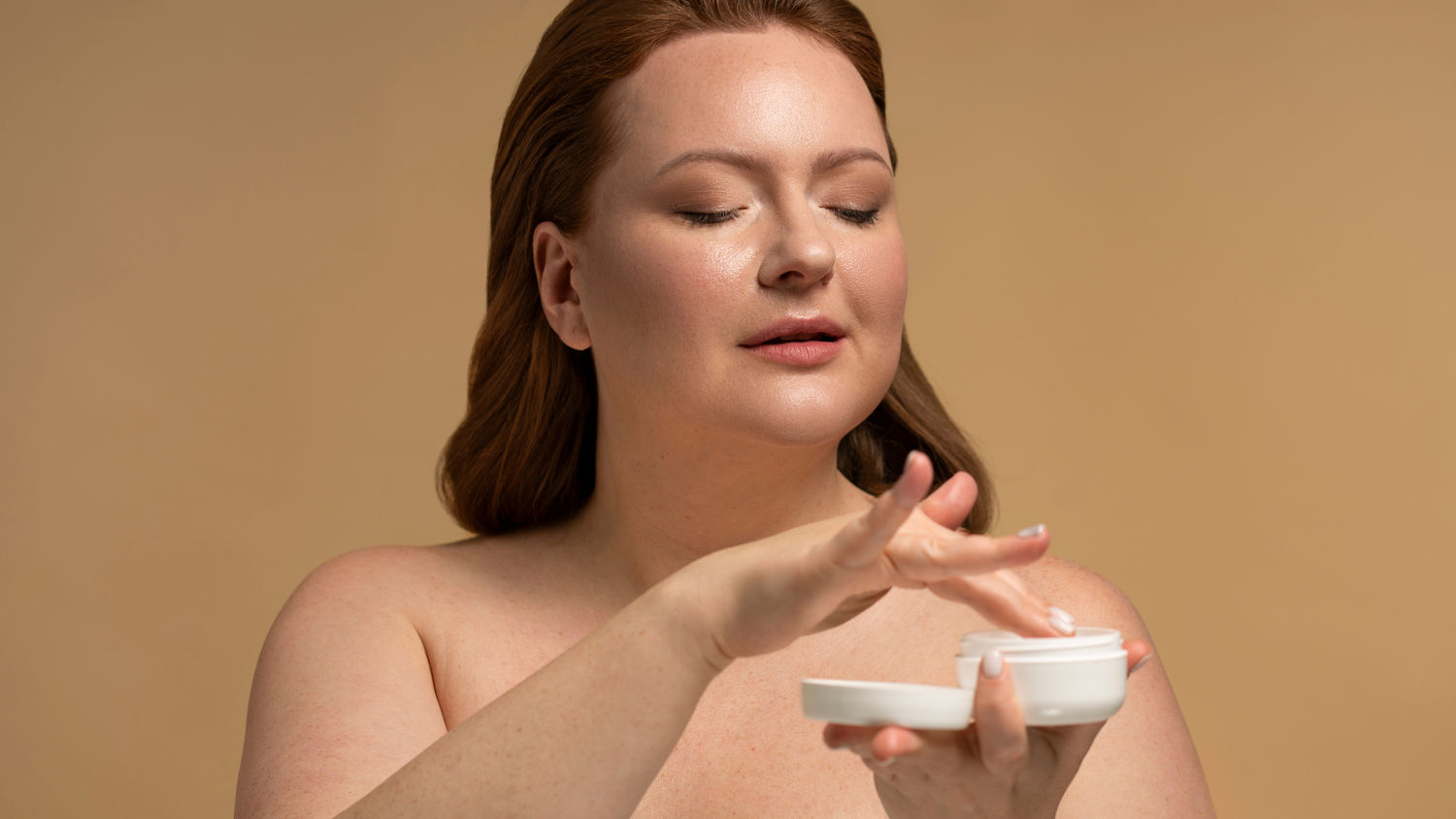 Skin Tightening Cream: Does It Really Work? The Peptide Science Explained