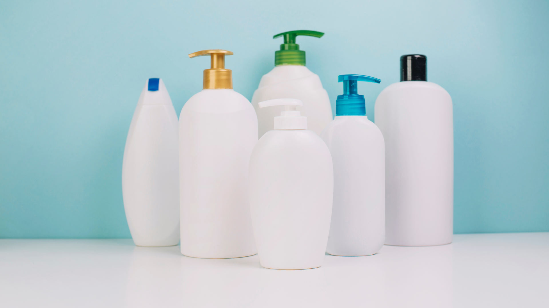 How to Choose the Best Anti-Dandruff Shampoo for Women: Complete 2026 Guide