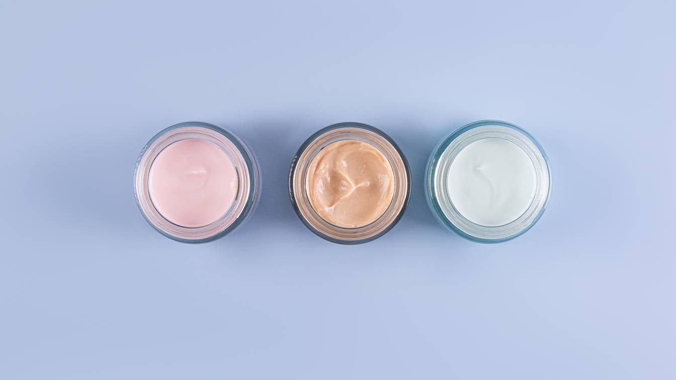 which cream is best for oily skin for daily use