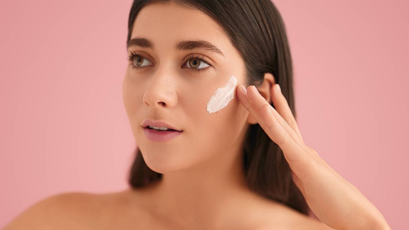 daily use cream for sensitive skin