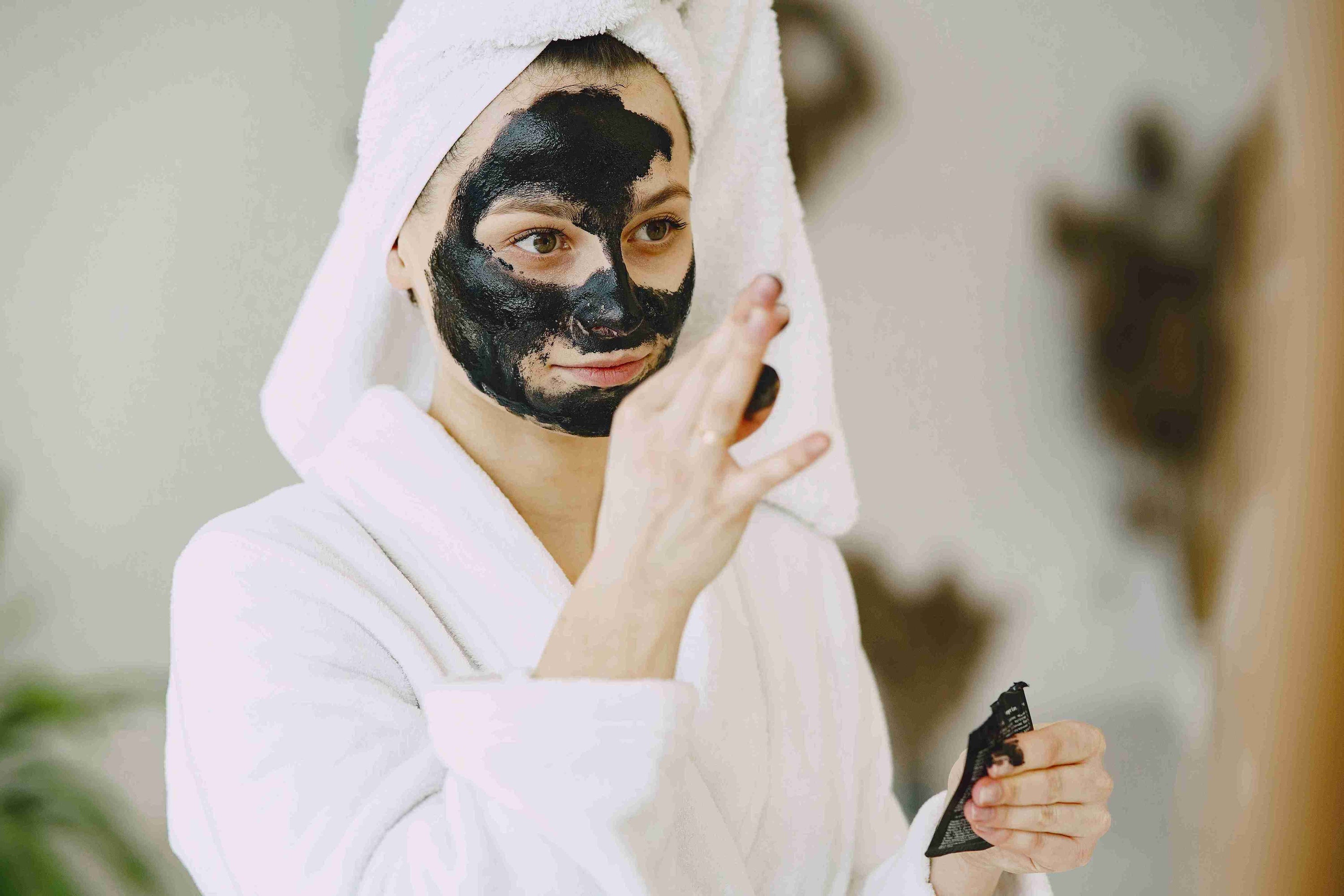 charcoal face mask benefits