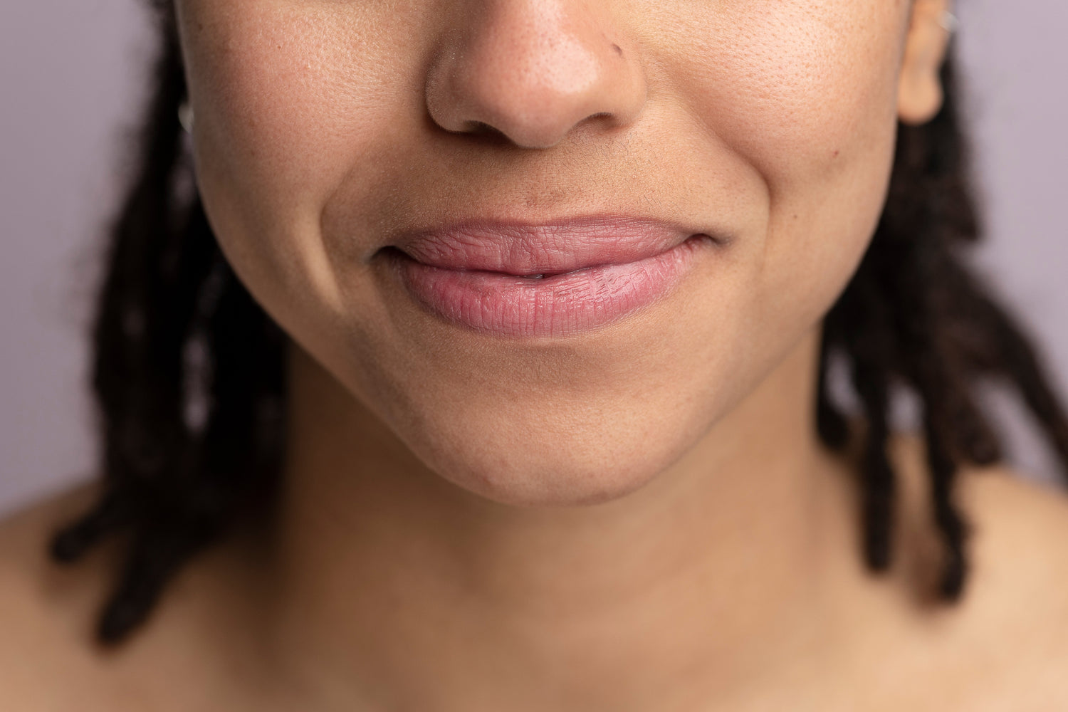 how to reduce lip pigmentation