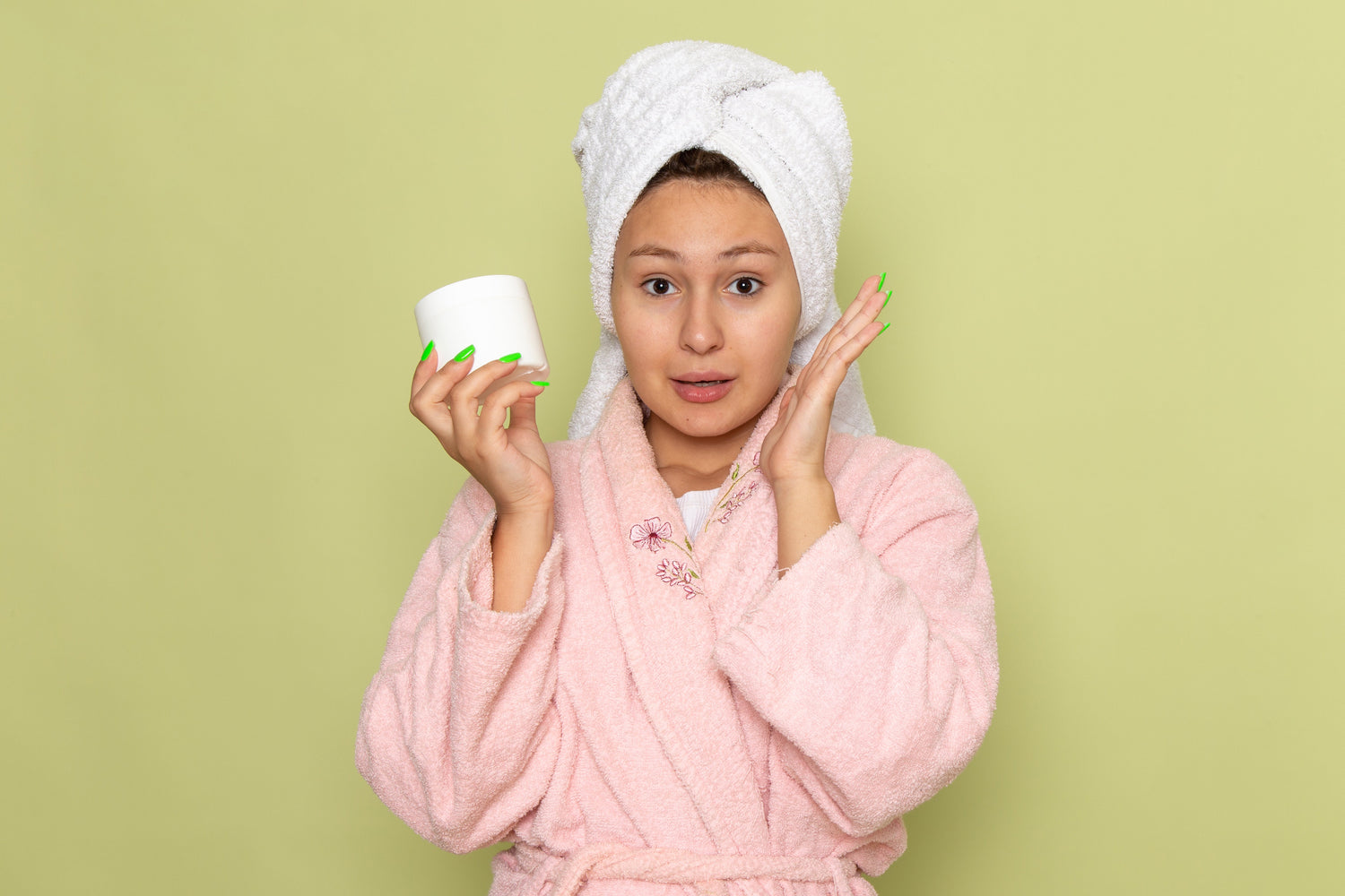 which cream is best for oily skin for daily use