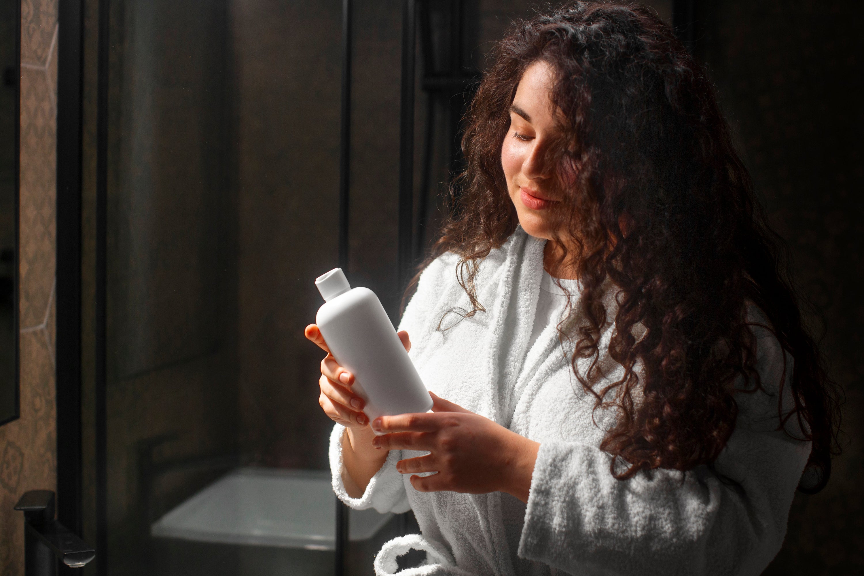 Which Shampoo Is Best for Dandruff